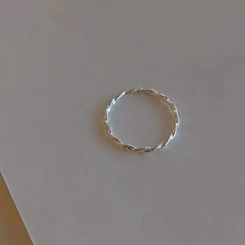 Пръстен за усукване на печено тесто от сребро S925 за жените, обикновен ретро, ултра-тънък дизайн с ниша hic, отворен пръстен на показалеца си